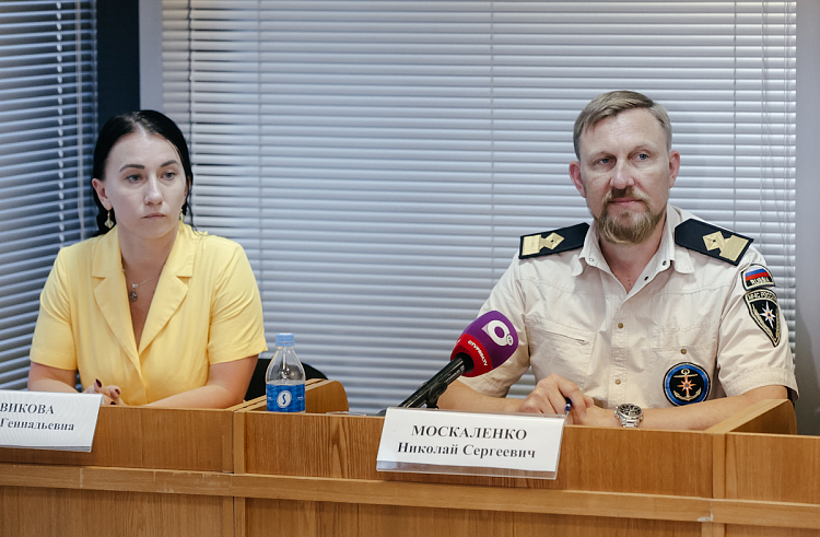 Введение мастер-классов по оказанию первой помощи в школах Приморья обсудили эксперты.