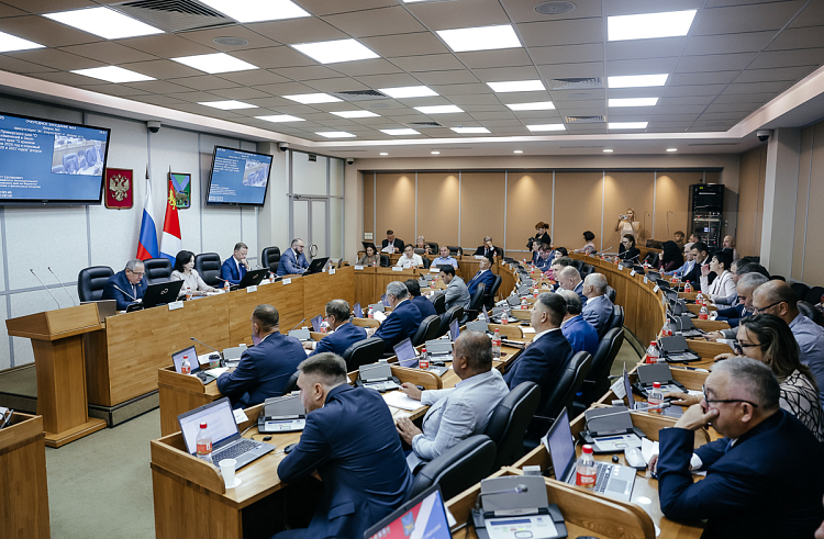 Автоматизированную упрощённую систему налогообложения внедряют в Приморье.