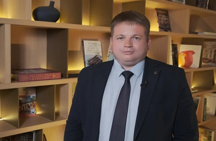 Алексей Ефимов: Обучение для ветеранов СВО по программе «Герои Приморья» начнётся в сентябре. Алексей Ефимов: Обучение для ветеранов СВО по программе «Герои Приморья» начнётся в сентябре.