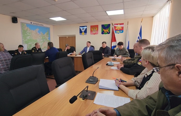 Военные части возьмут шефство над школами Шкотовского района. Военные части возьмут шефство над школами Шкотовского района.